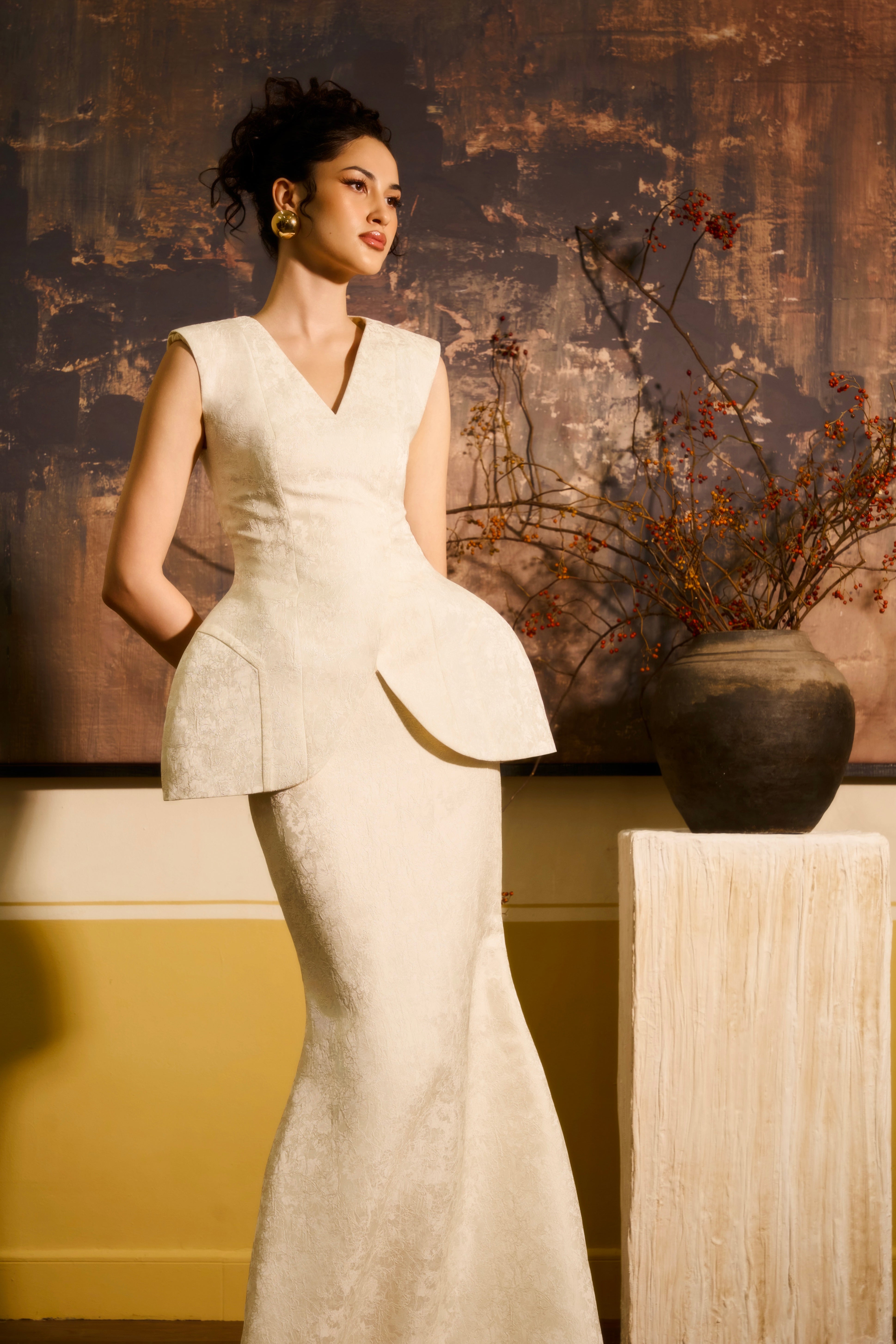 Khiet Van Peplum Sleeveless Brocade Top