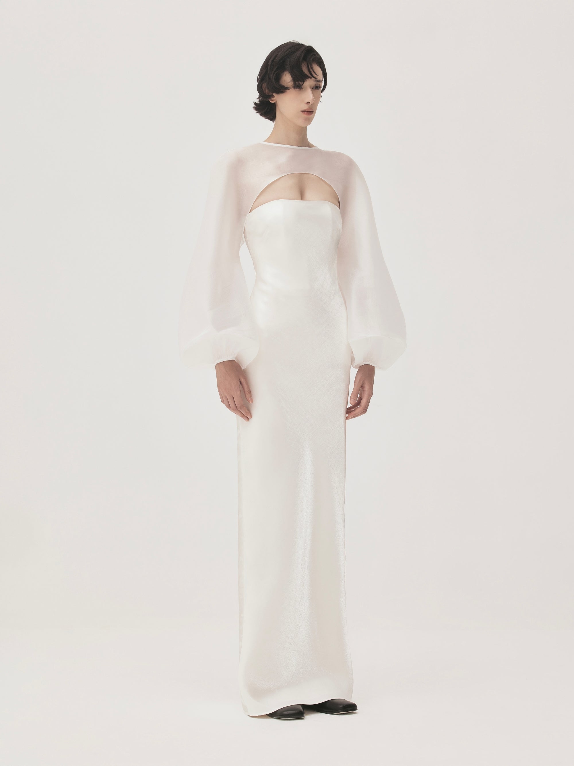 So Cocoon Curved Neck Organza Sleeves