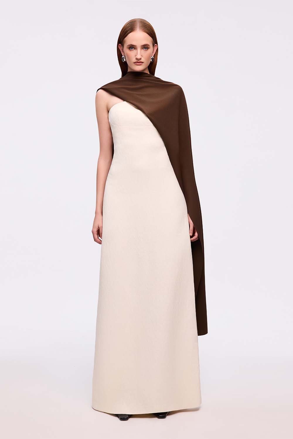 Da Asymmetric High Neck Cotton Cape